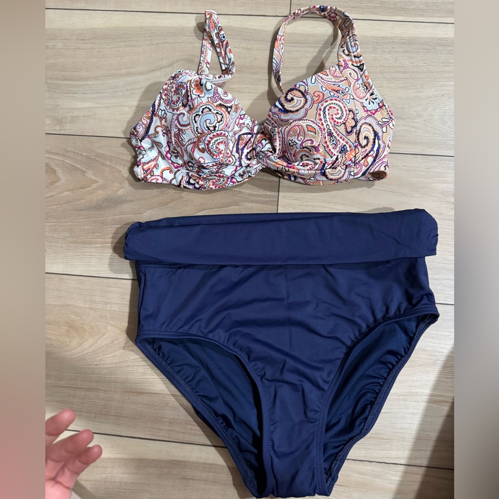 NWOT Lands' End Paisley and Navy Blue Bikini Set